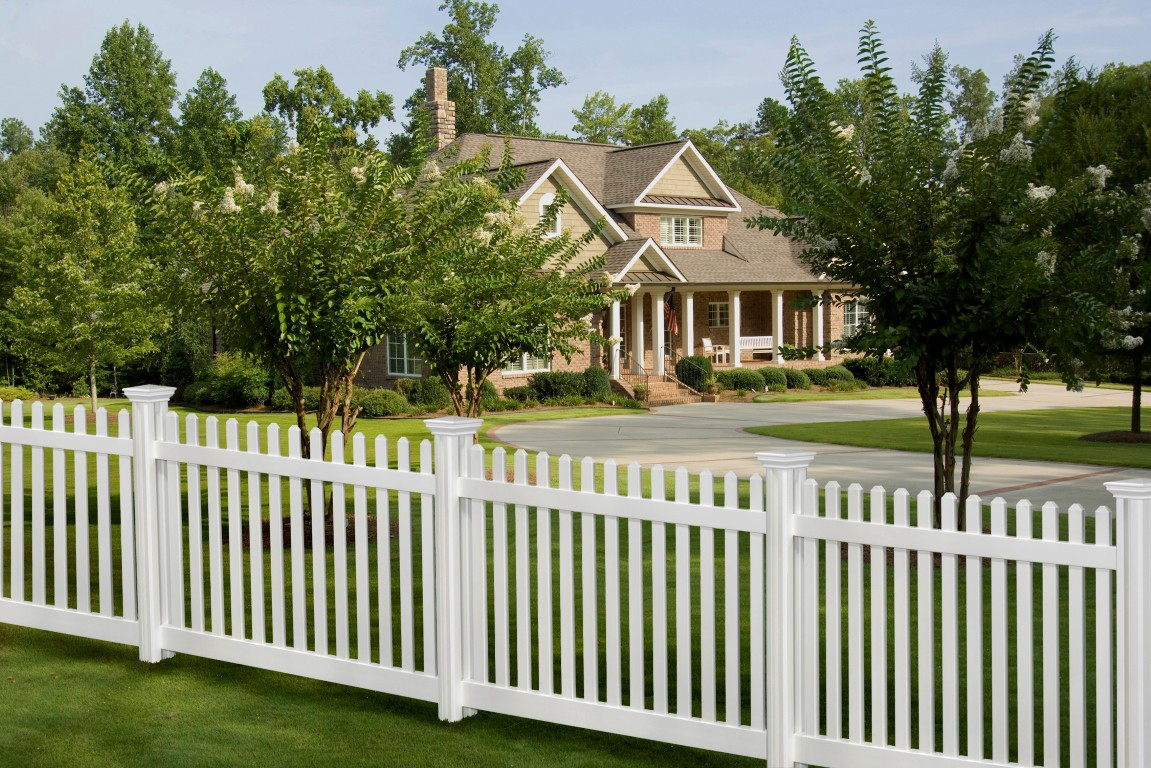 How Fencing Services Can Improve Your Home’s Security and Privacy